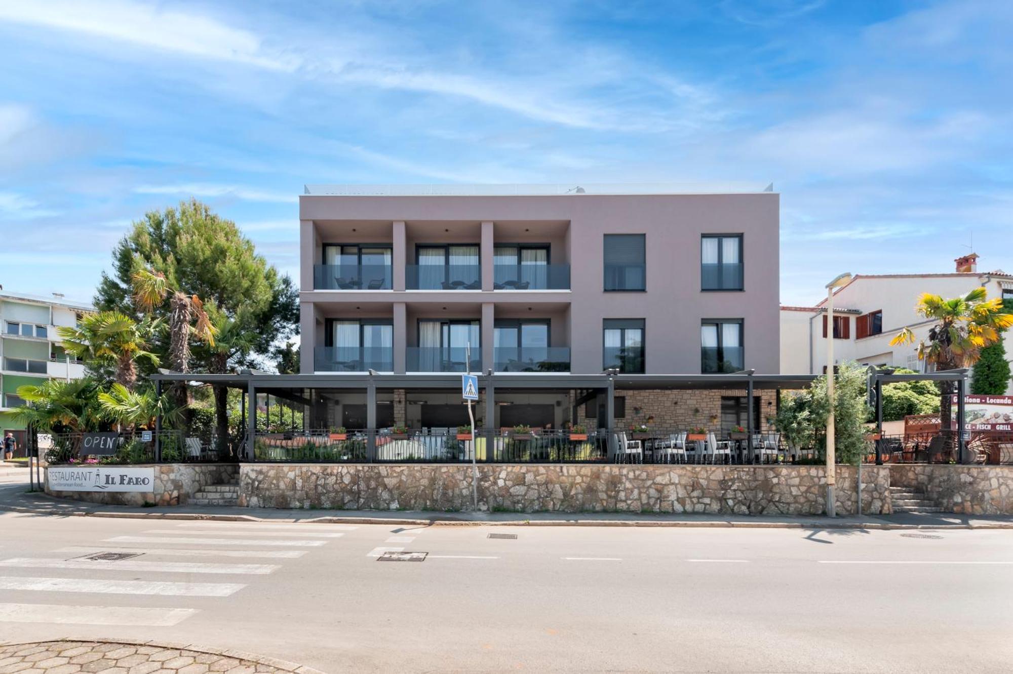 Boutique Residence Arion Ровин Екстериор снимка