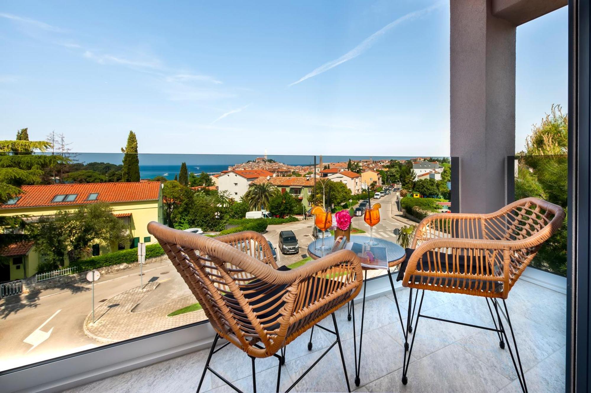 Boutique Residence Arion Ровин Екстериор снимка