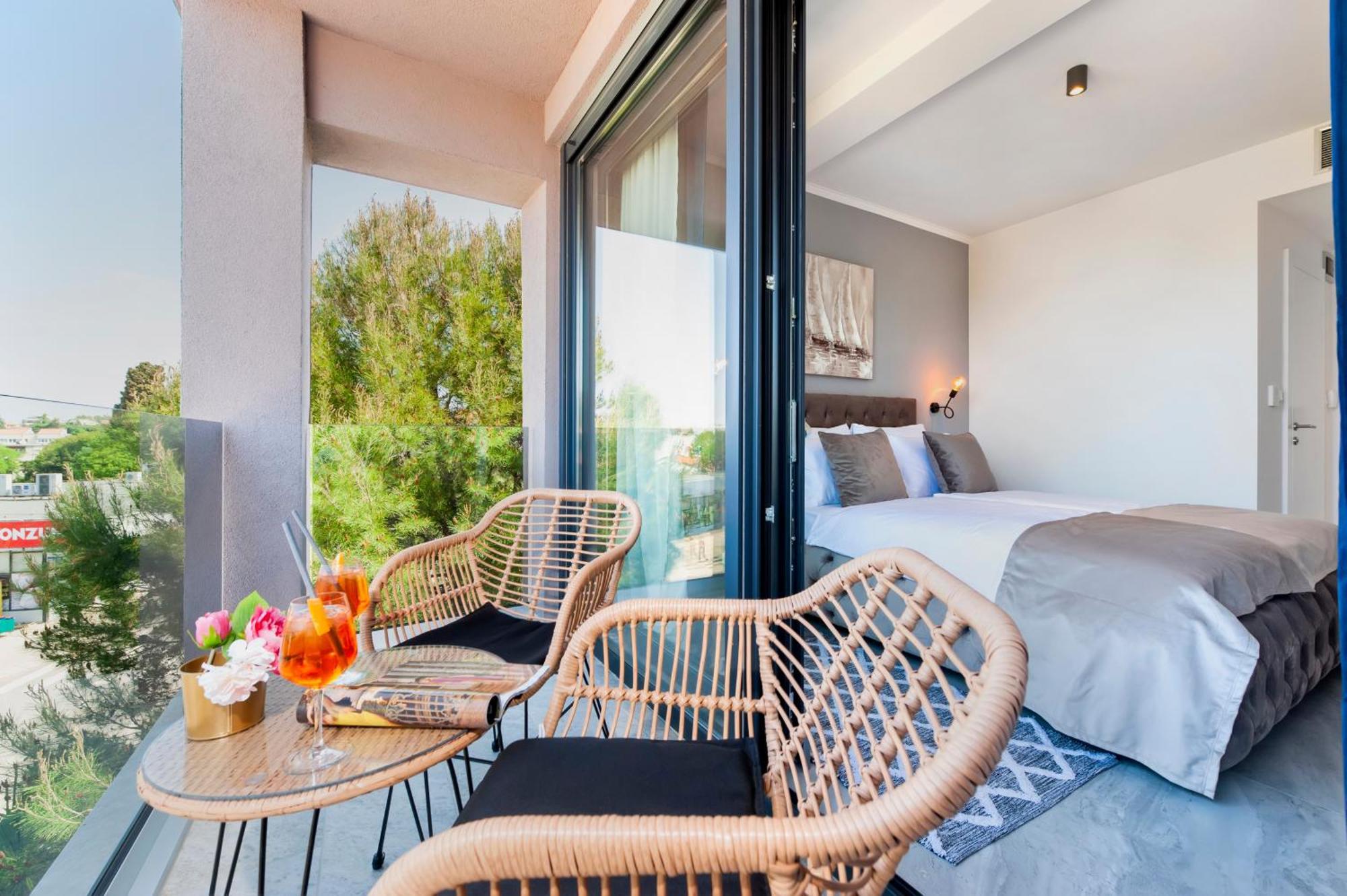 Boutique Residence Arion Ровин Екстериор снимка
